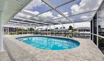 6305 COTTONWOOD Ln, Apollo Beach, FL 33572