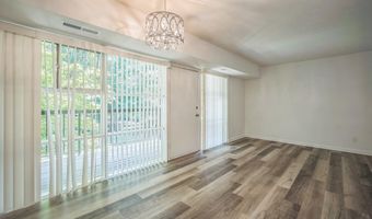 4939 AMERICANA Dr 106, Annandale, VA 22003