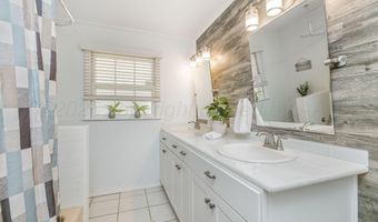 6200 Hanson Rd, Amarillo, TX 79106