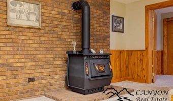 51 Road 6UT, Cody, WY 82414