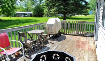 50 Wood Ln, Alburgh, VT 05440