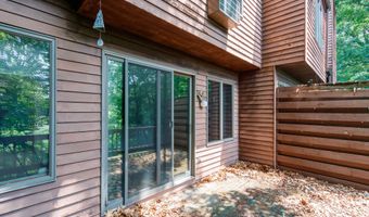 9 Sandy Brook Rd 2, Clinton, CT 06413