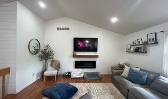310 Arlington Dr, Batesville, IN 47006