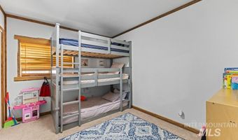 204 W Kerby St, Cascade, ID 83611
