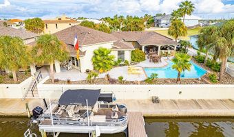 122 Bay Ct, Aransas Pass, TX 78336