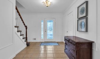 113 Arneytown Hornerstown Rd, Allentown, NJ 08501