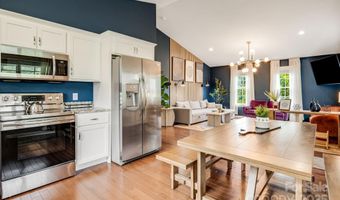 868 Sand Hill Rd, Asheville, NC 28806