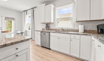 1170 Salem Bay Dr, Beaufort, SC 29902