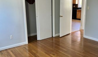 265 Sylvan St, Bridgeport, CT 06606