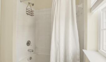 637 BENTGRASS Dr, Aberdeen, MD 21001