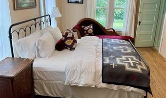 913 Sheridan Ave, Cody, WY 82414