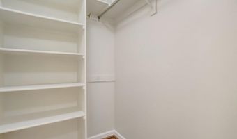 901 N MONROE St 1408, Arlington, VA 22201