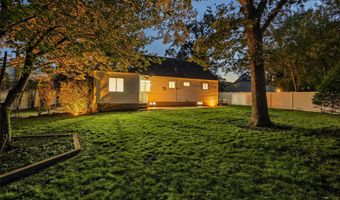 45 N Ronald Dr, Amityville, NY 11701