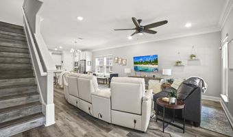121 Grande View Dr, Biloxi, MS 39531
