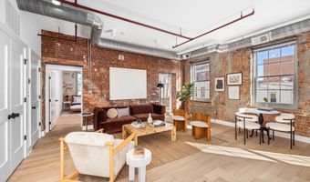 901 KING St 202, Alexandria, VA 22314