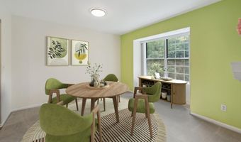 4274 Hillside Dr, Ann Arbor, MI 48105