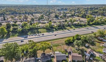 9862 Glenmont Dr, Affton, MO 63123