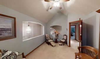 114 Chaudoin Dr, Angola, IN 46703