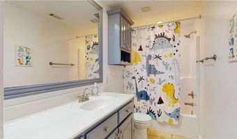 5000 SW Blaire Mont Rd, Bentonville, AR 72713