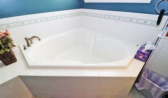 64 Portland St, Barnegat, NJ 08005