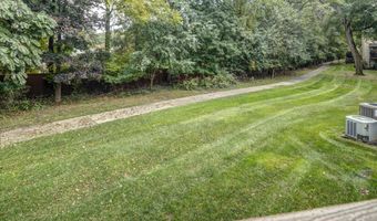 129 Dumbarton Hill Ct, Aberdeen, NJ 07747