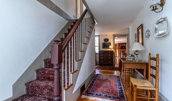 13 Courthouse Rd, Amherst, NH 03031