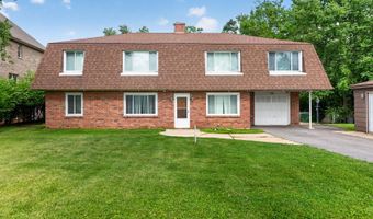 725 7th Ave, Addison, IL 60101