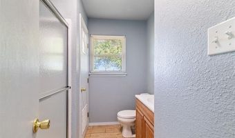 8405 E Nightingale Rd, Atoka, OK 74525