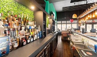 382 Thames St, Bristol, RI 02809