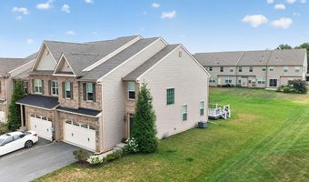 1497 CASPIAN St, Allentown, PA 18104