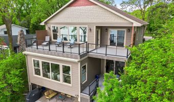 9823 103rd St NW, Annandale, MN 55302