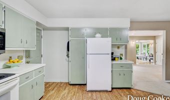 10574 88th Ave, Allendale, MI 49401