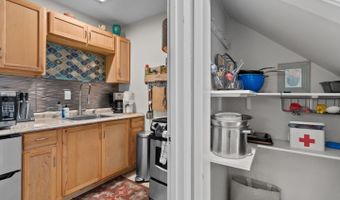 636 Cathedral Dr, Aptos, CA 95003