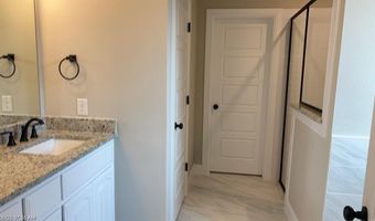 210 Navajo Trl, Alvarado, TX 76009