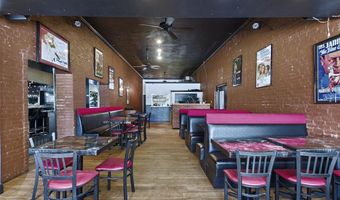 119 W 3rd St, Alton, IL 62002