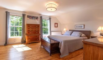 1508 Sugarhouse Rd, Burke, VT 05832