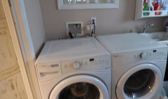 91 Center Ave, Atlantic Highlands, NJ 07716