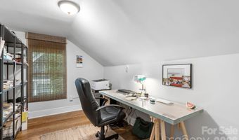 664 Lakeshore Dr, Asheville, NC 28804