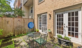 3259 SUTTON Pl NW D, Washington, DC 20016