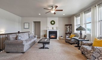 2200 Cadman St, Berthoud, CO 80513