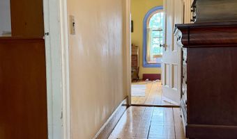 28 Murray St, Burlington, VT 05401