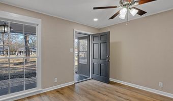 1211 Lee St, Benton, LA 71006