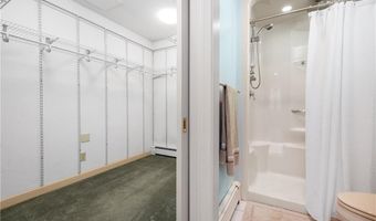 825 Woonsocket Hill Rd, North Smithfield, RI 02896