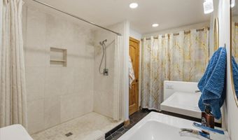 154 Oak Trail Cir, Cold Creek, NV 89124