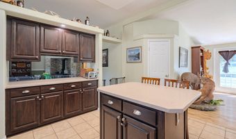 308 SADDLE Rd, Amboy, WA 98601