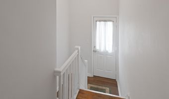 64 W 57TH St, Bayonne, NJ 07002