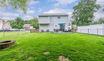 75 Canning St, Cumberland, RI 02864