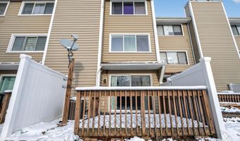 295 Monticello Dr 295, Branford, CT 06405