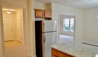 200 Roger Williams Ave 409, East Providence, RI 02916