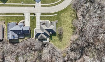 8896 Classic View Dr, Indianapolis, IN 46217